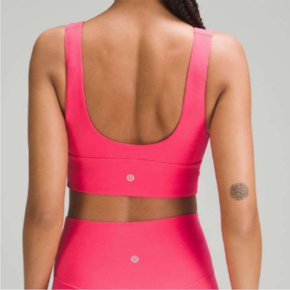 Lululemon Align V-neck Sports Bra - Lipgloss Size 2 - Picture 2 of 7